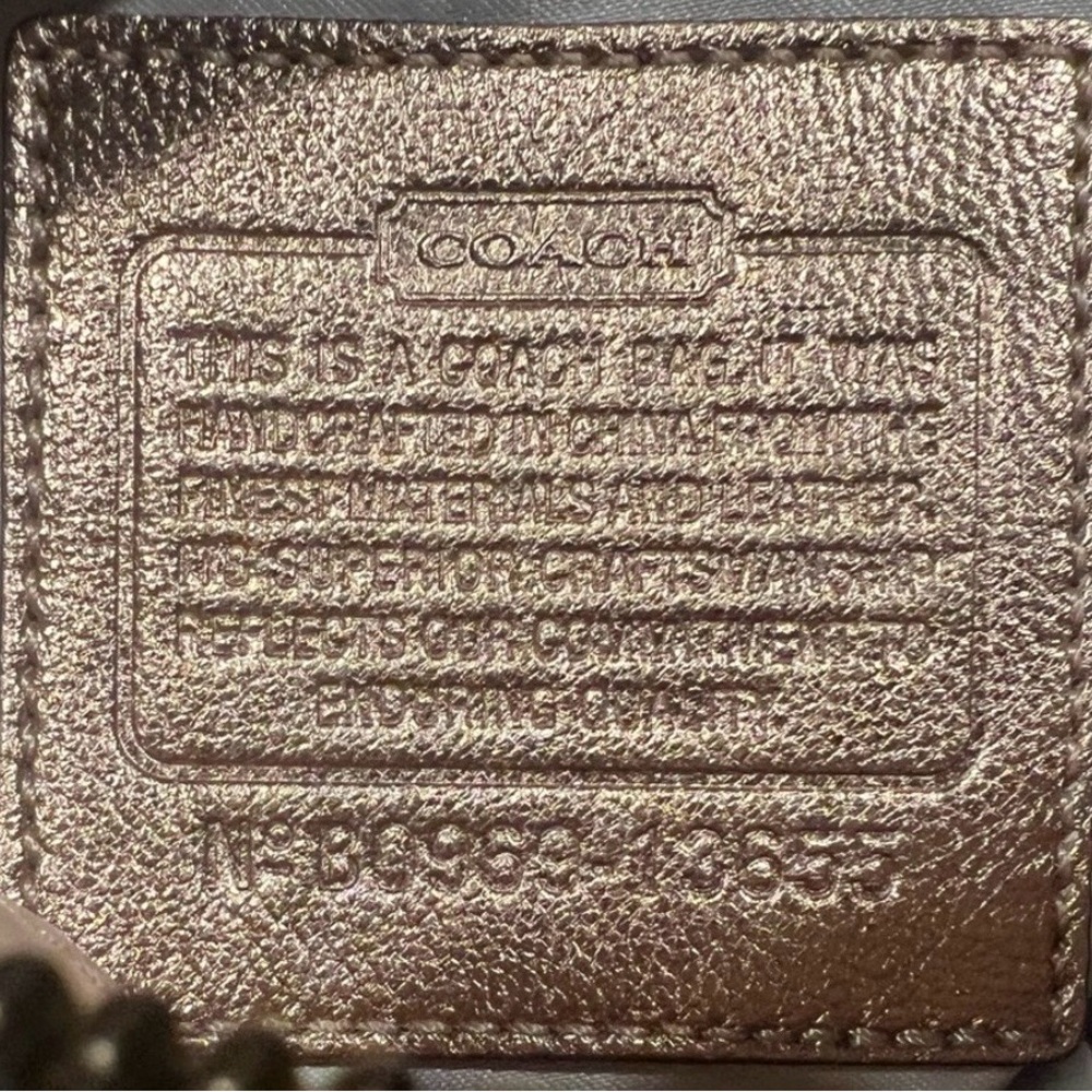 ❤️❤️❤️💕Coach Allie Leather Gold Shoulder Bag❤️❤️♥️💕 - Picture 14 of 16